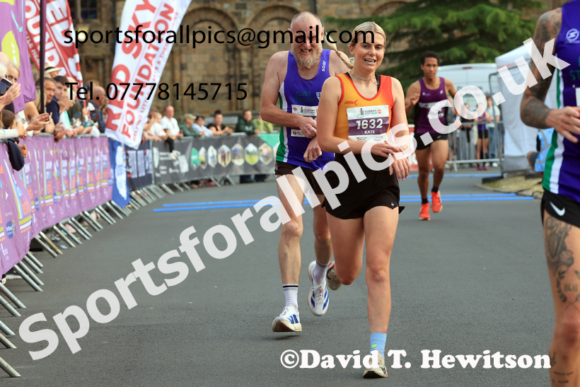 Durham City Run 10k, 2026 Durham City Run 5k and 10k, Durham. Photo: David T. Hewitson/Sports for All Pics